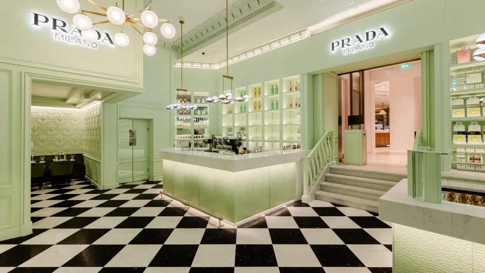 Prada Cafe